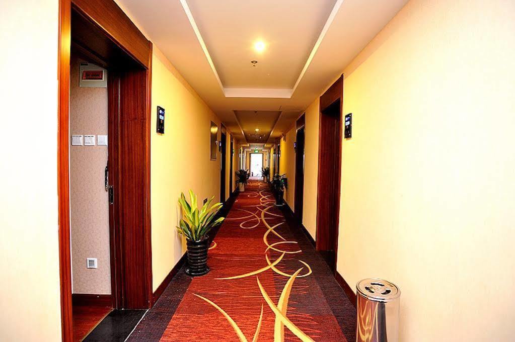 East Sacred Hotell Beijing Eksteriør bilde